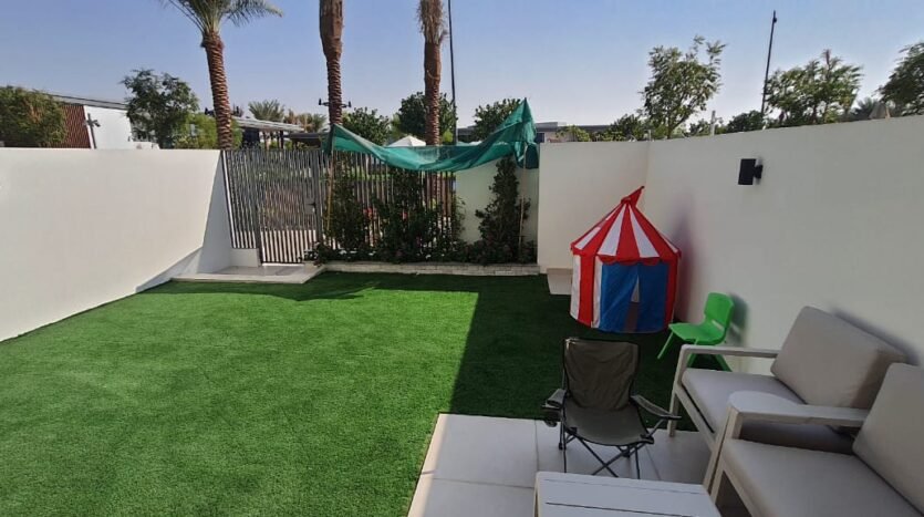 Spacious Villa For Sale in Arabian Ranches